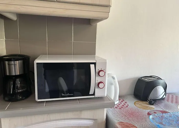 Sp400-022 Appt 2 Pieces Pierre La * Saint-Pierre-la-Mer (Aude)