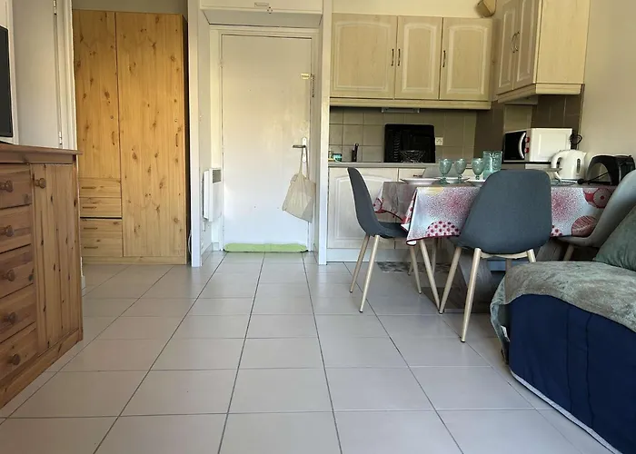 Sp400-022 Appt 2 Pieces Pierre La